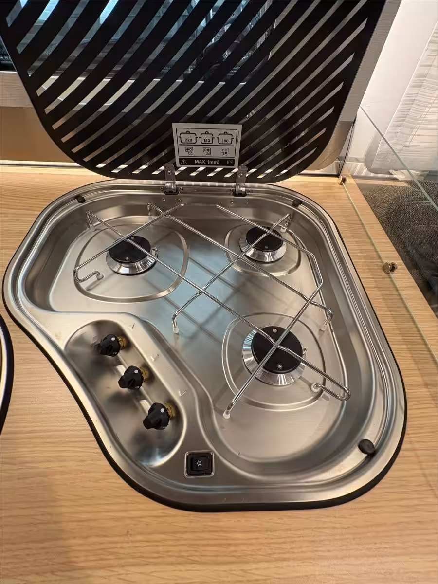 1762025 38854 16 