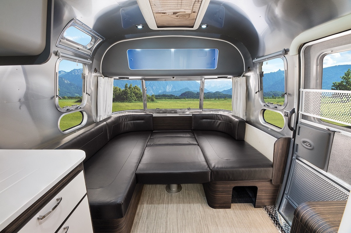 2021 Row 684 Interior Dinette Down Timberline Night Sky Webpng Copy