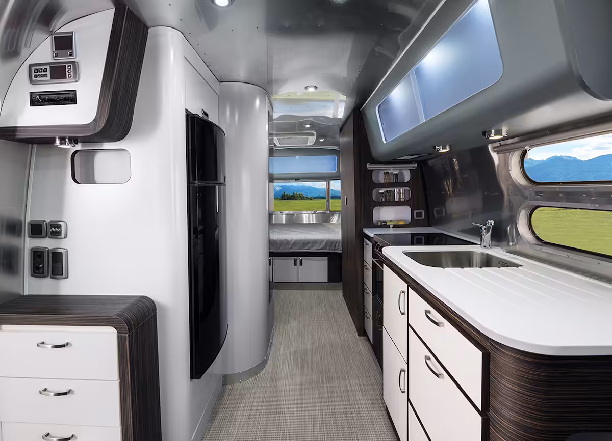 2021 Row 684 Interior F2b Web Pt Copy