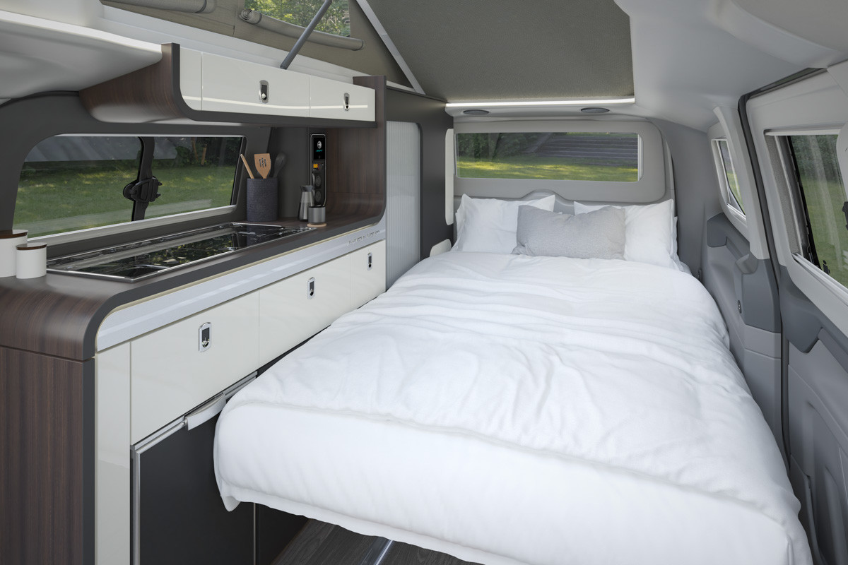 2312025 2024 Monza Bedmadeup