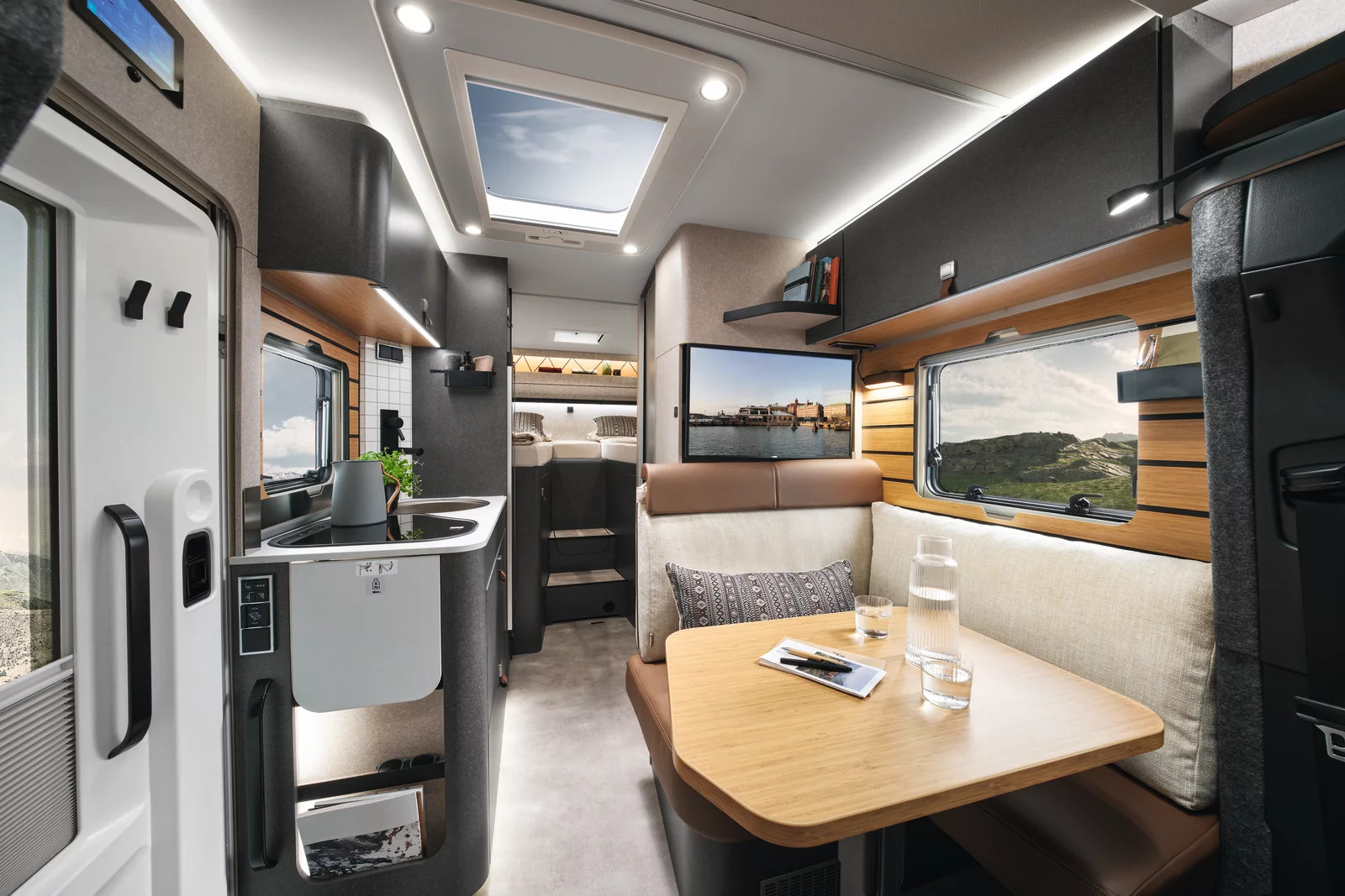ML-T Xperience Interior