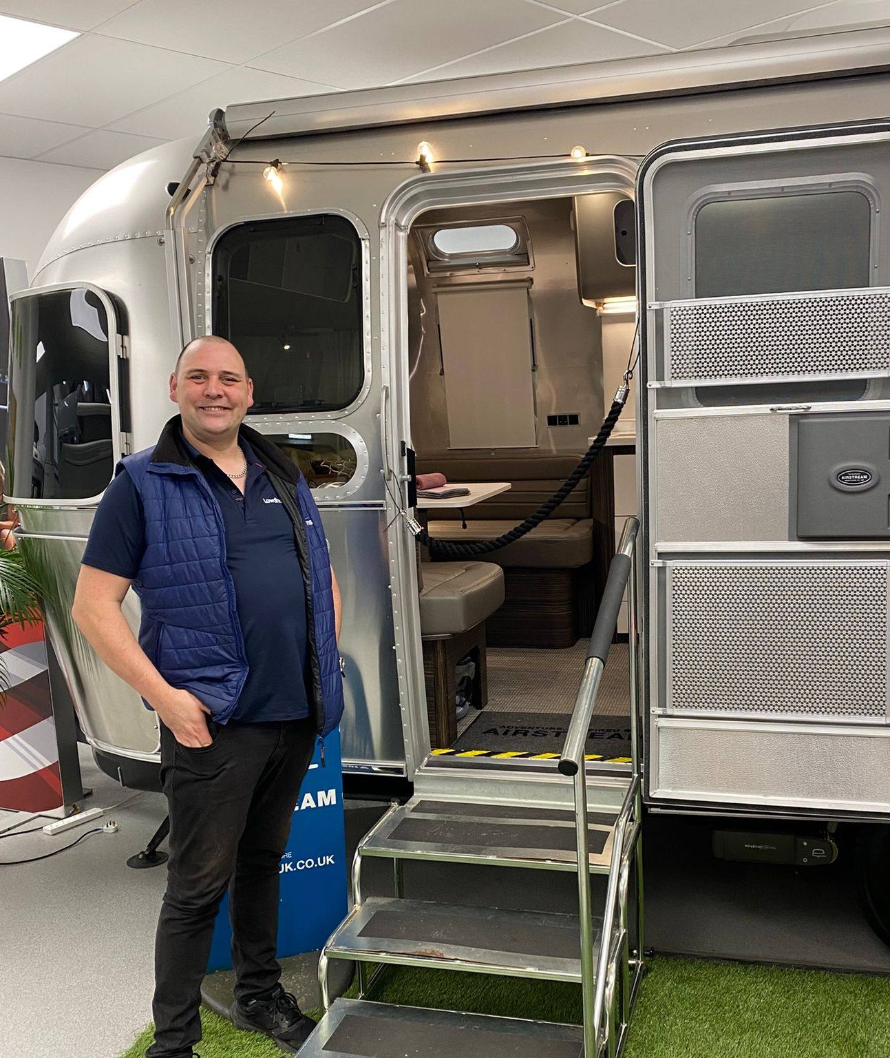 Phil talks about the 2025 Airstream International Tourer 25IB caravan!