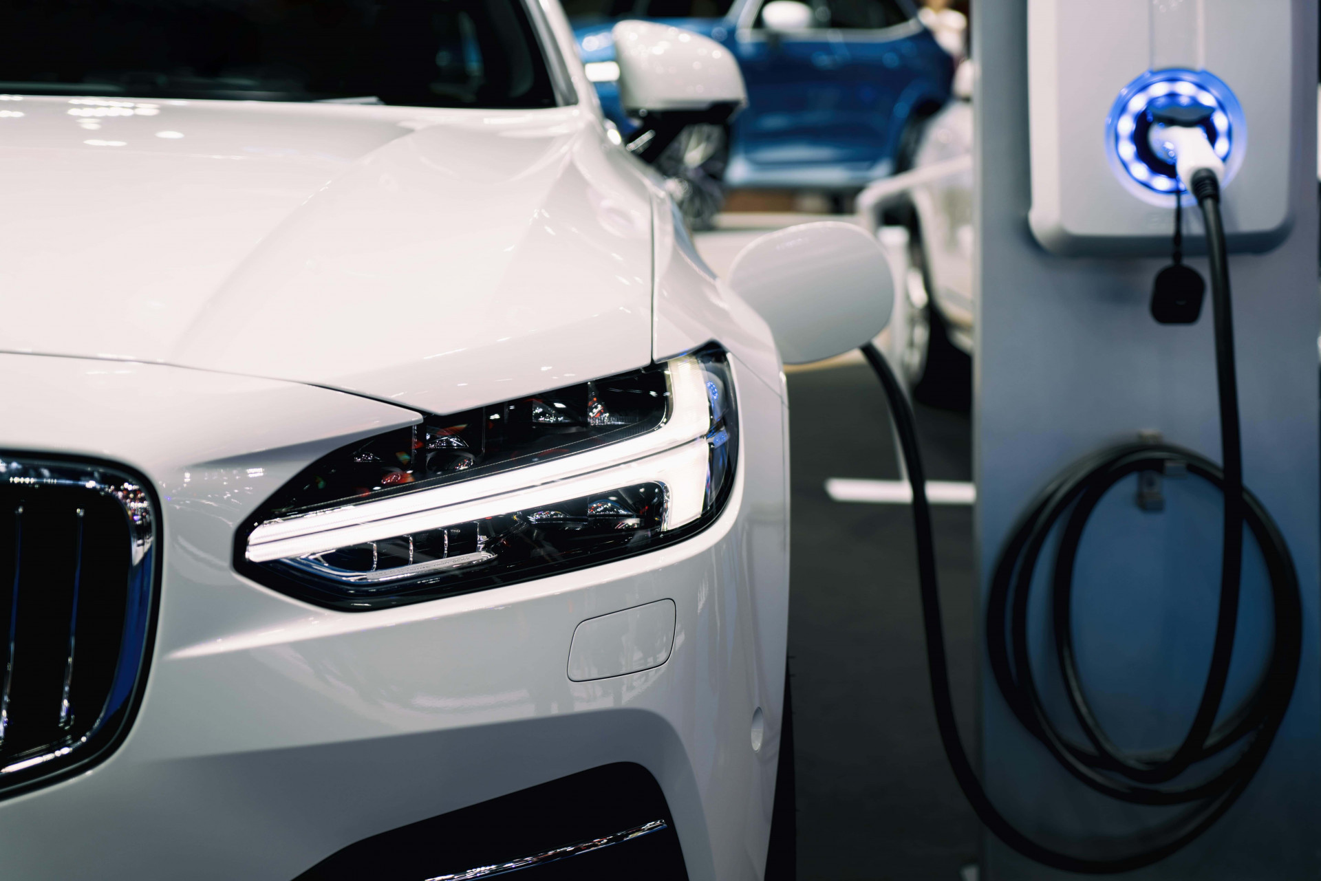 Can Electric Cars Tow Caravans? Best EVs for Towing in 2024