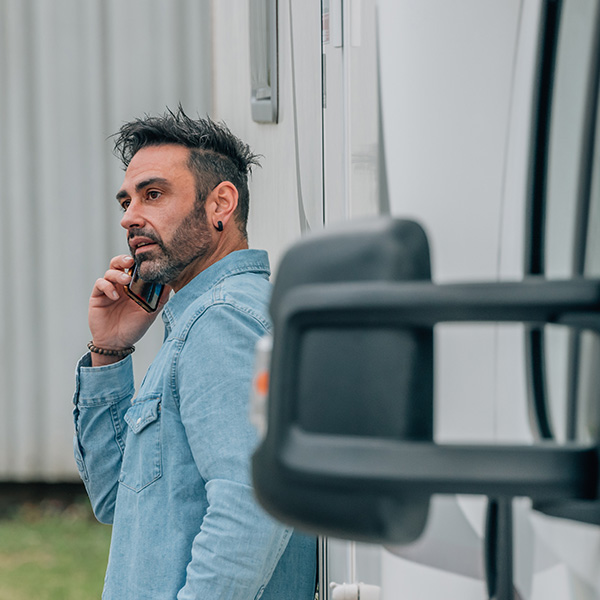 Lowdhams We Buy Your Motorhome 600x600 1