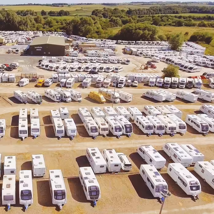 Showroom Outdoors Square