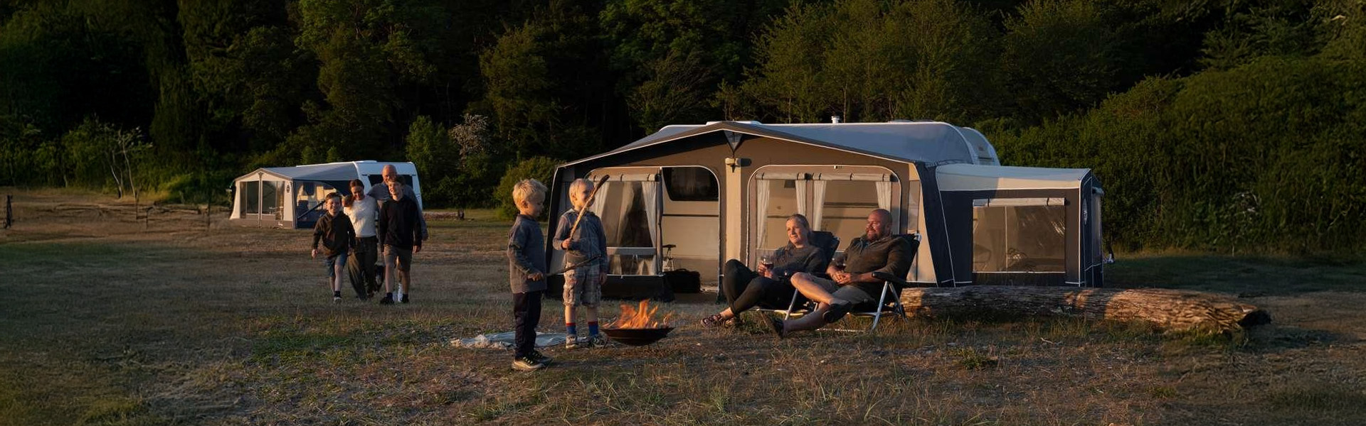 Top 30 Awnings Page Lowdhams Header