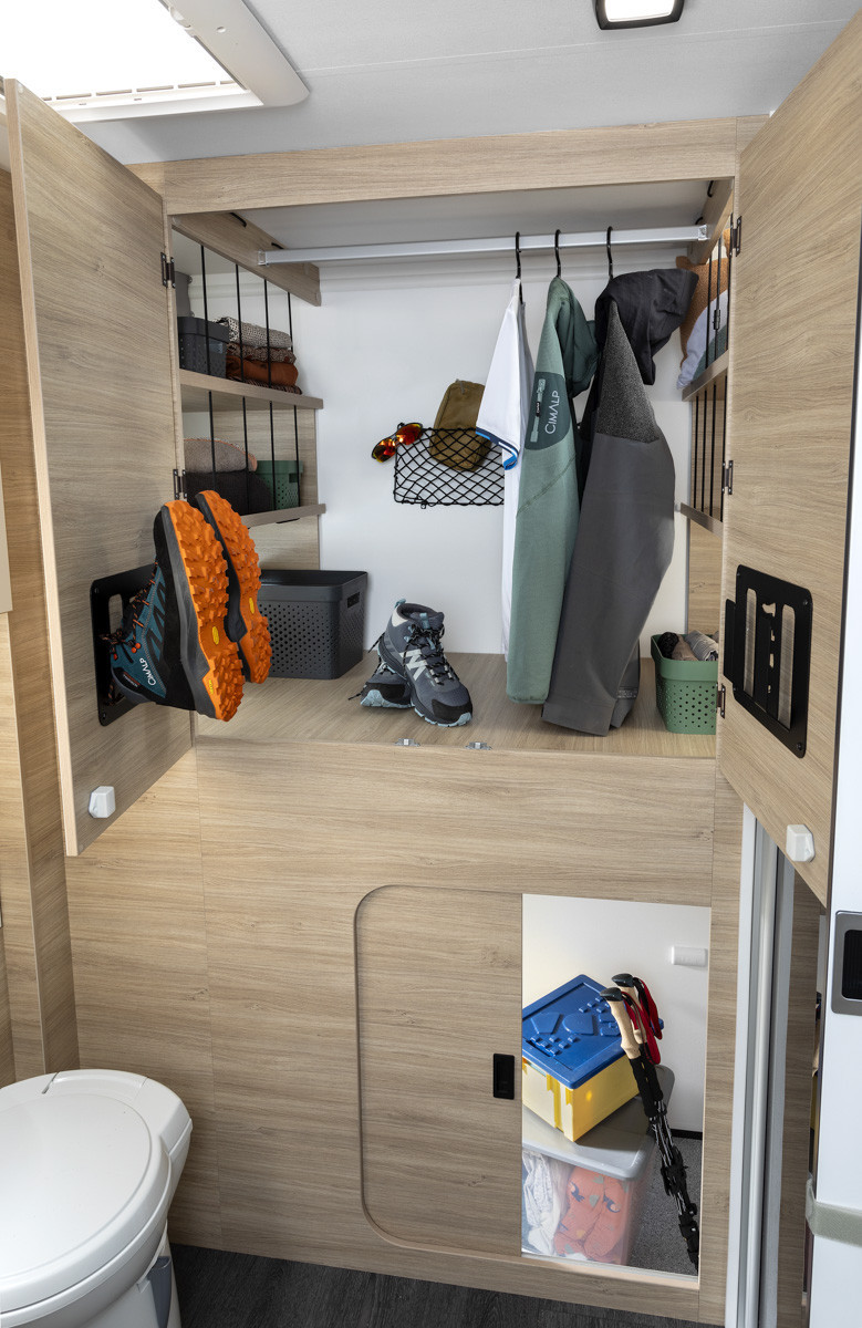 2312025 Chausson 630 First Line 4 2