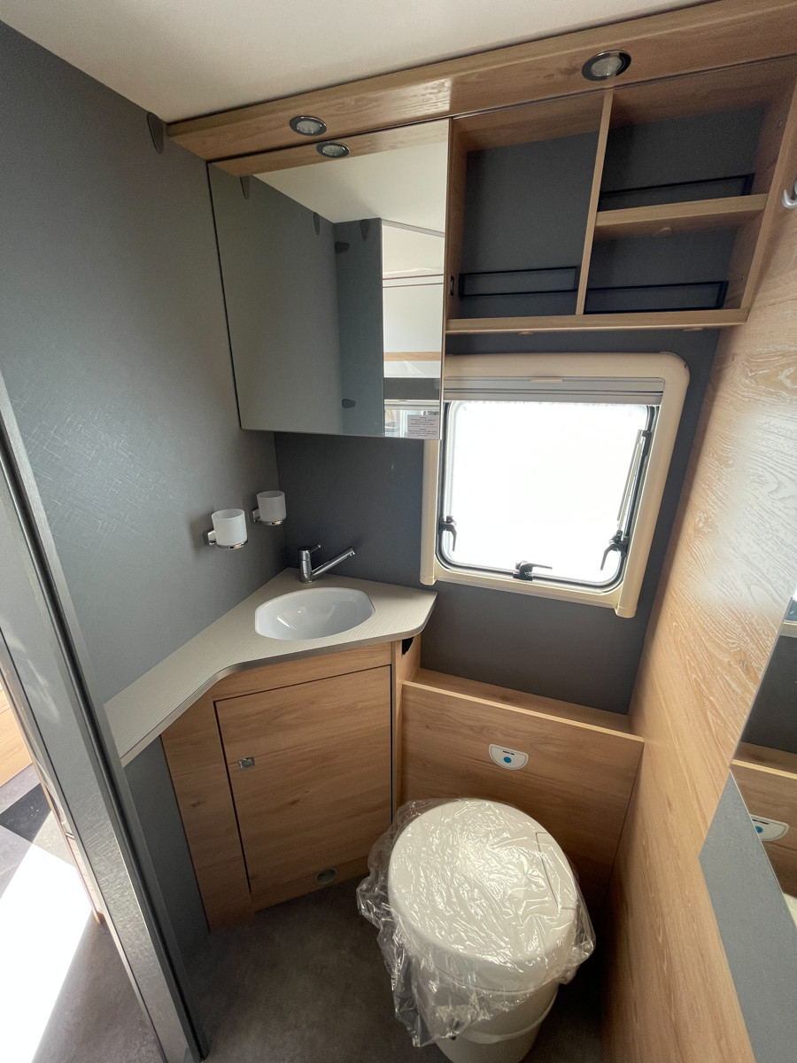1842025 42081 20 