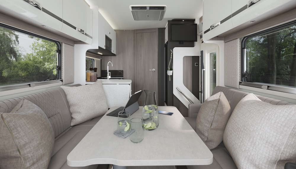 2026 Hi Style Xtra 694 Front To Rear With Air Con Resized