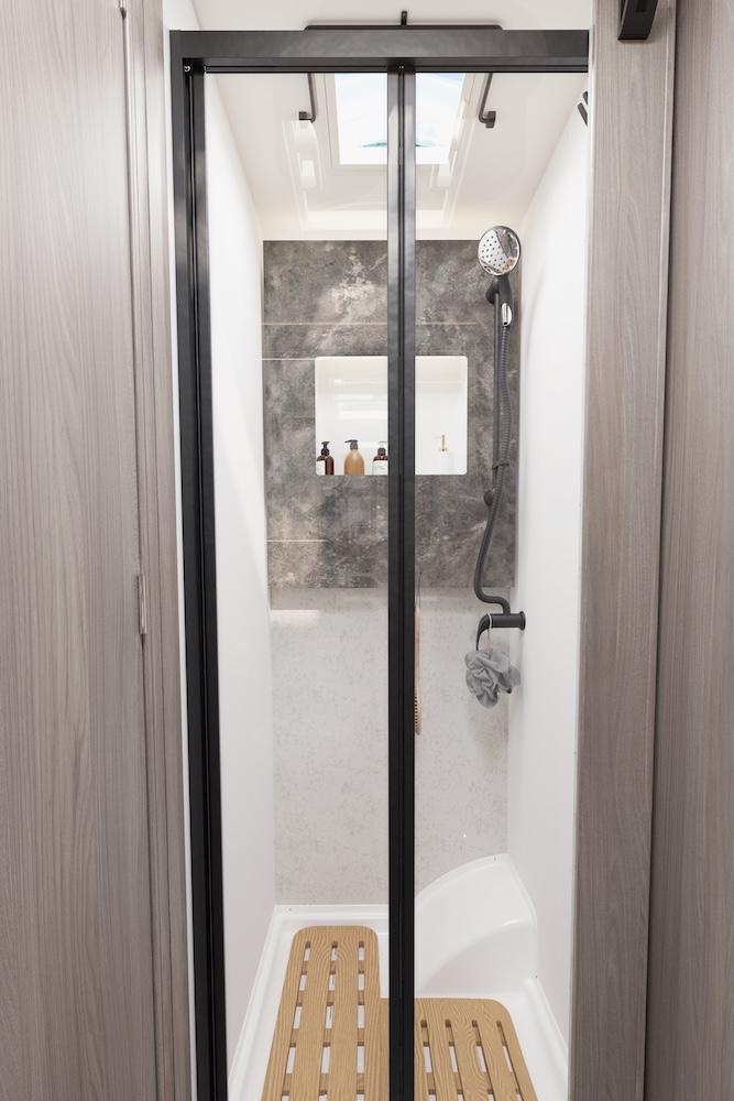 2026 Voyager Xtra 594 Shower