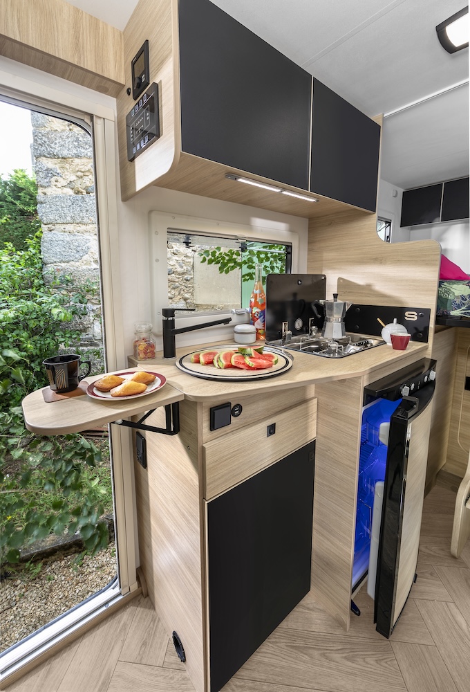 2026 Chausson S514 2026 1 Sport Line Kitchen