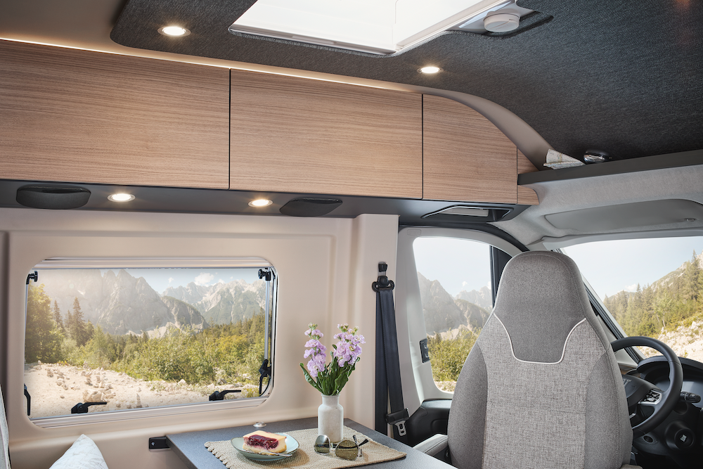 2026 Malibu Relax 641R Detail Moebeluebergang