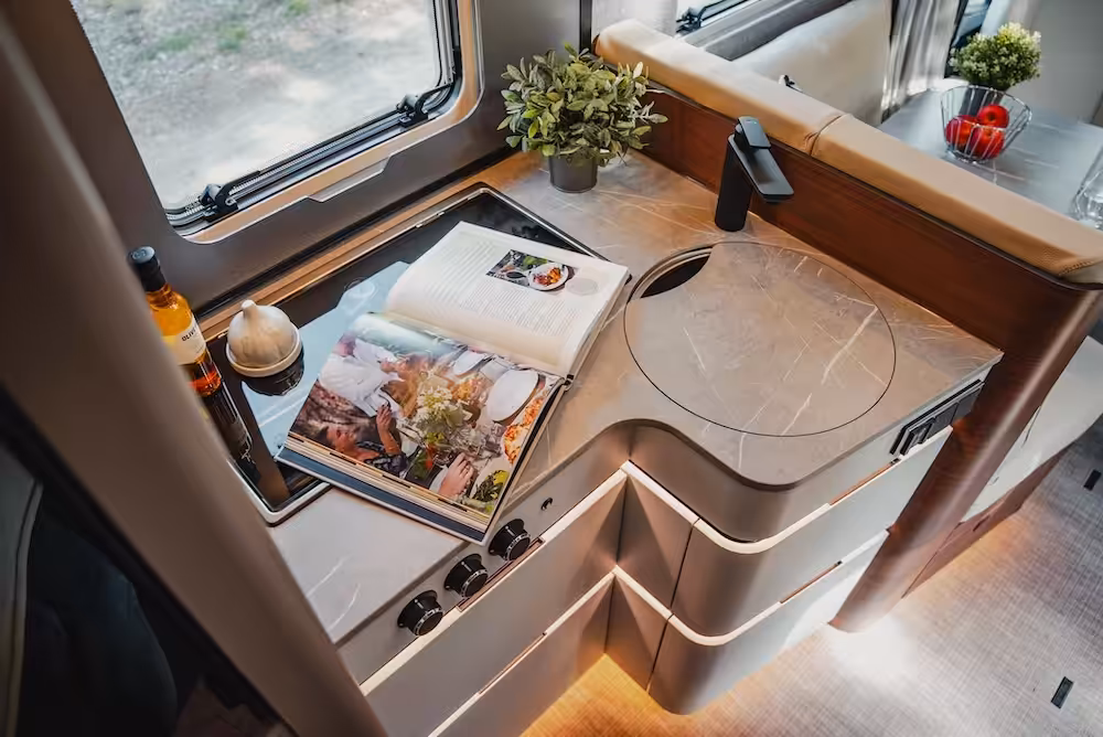 Hymer B Mc T 680 2026  Sardinien 67 