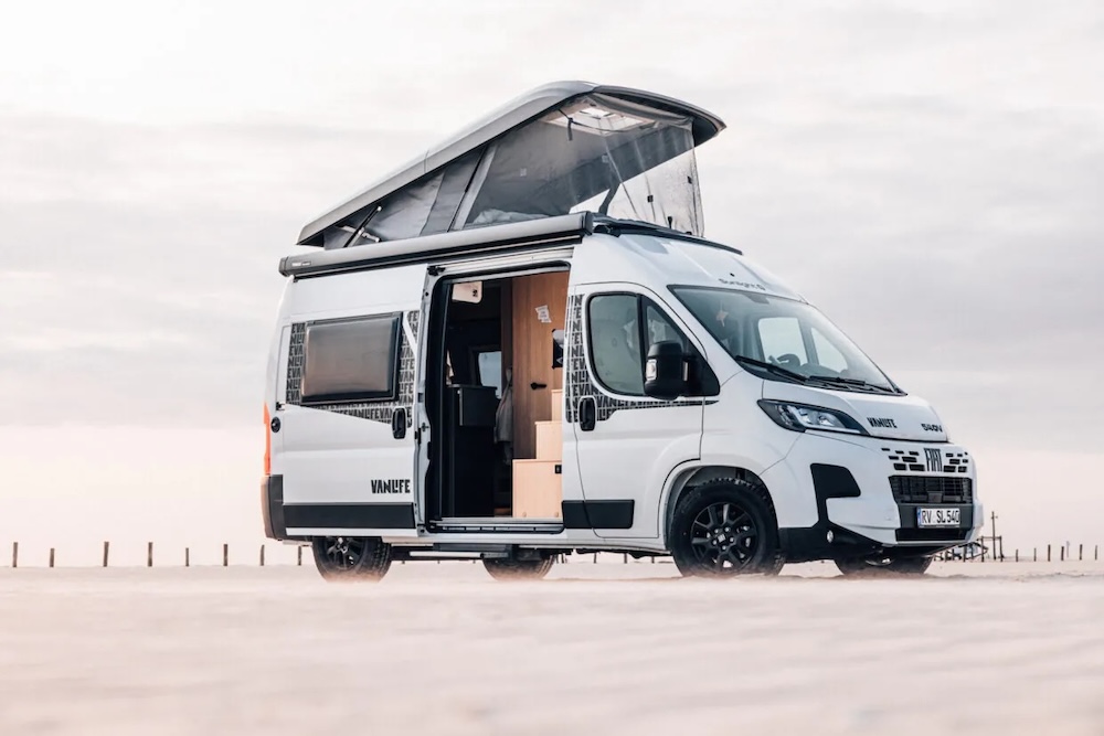 Sunlight Vanlife 540 Martin Erd 0809 96dpi 1240x827.jpg