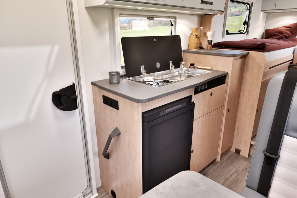 Sunlight Van V66 Kitchen