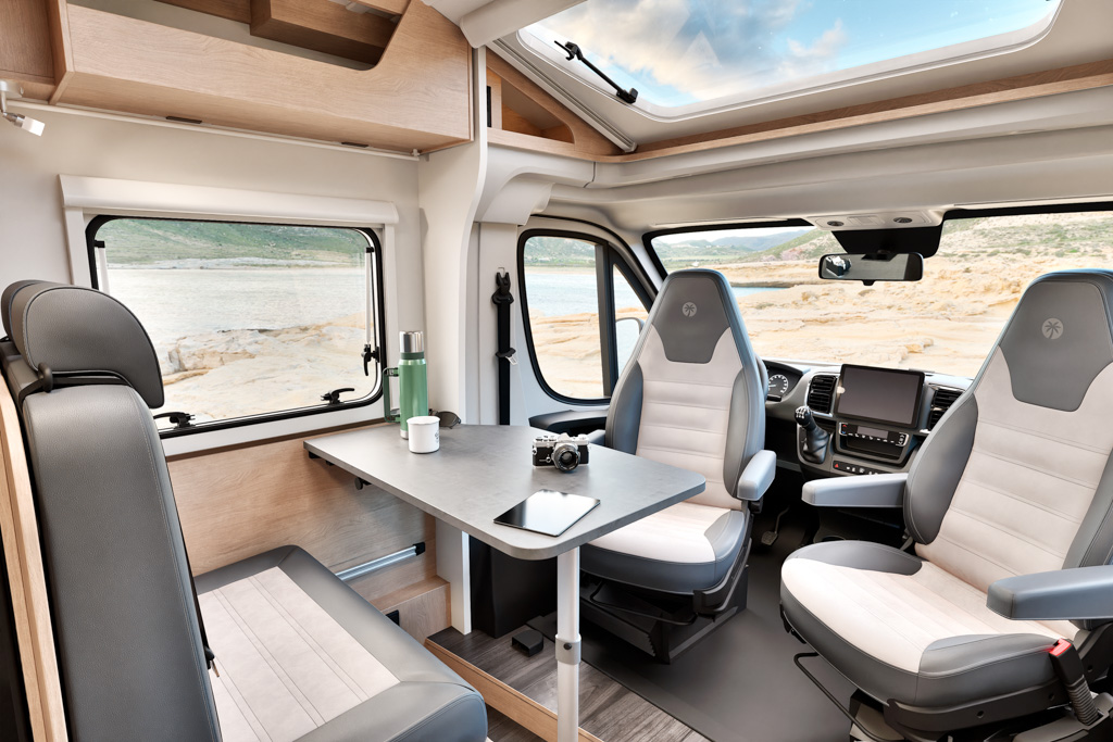 Sunlight Van V67S Front Lounge