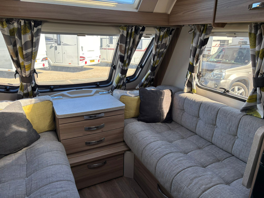 842026 45568 2 