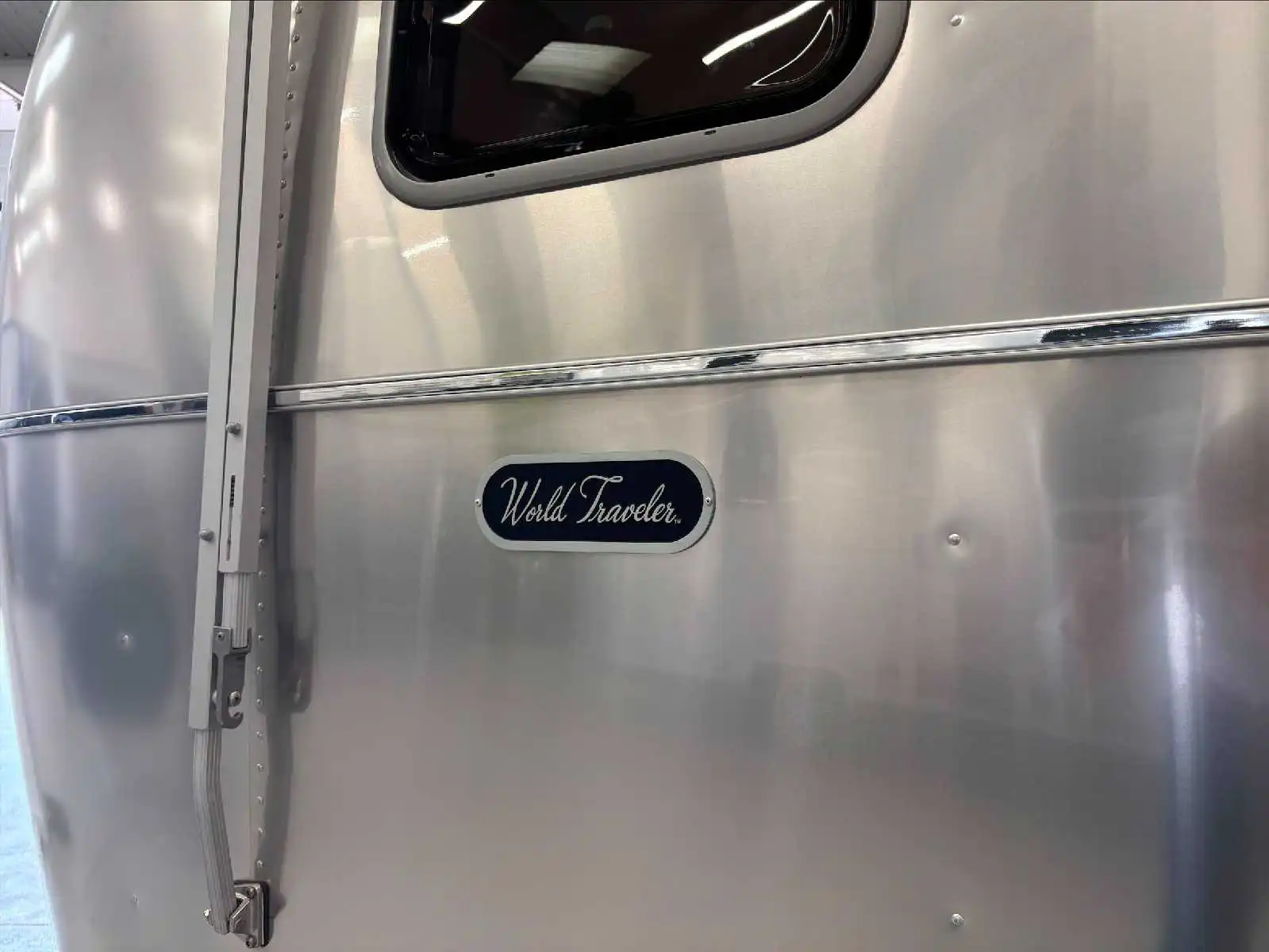 New Airstream World Traveller 22RB Caravan